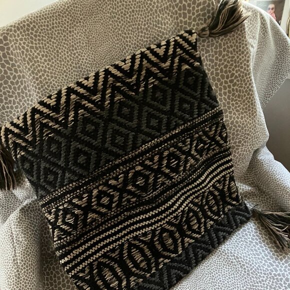 Designer Pillows! - Picture 2 of 4